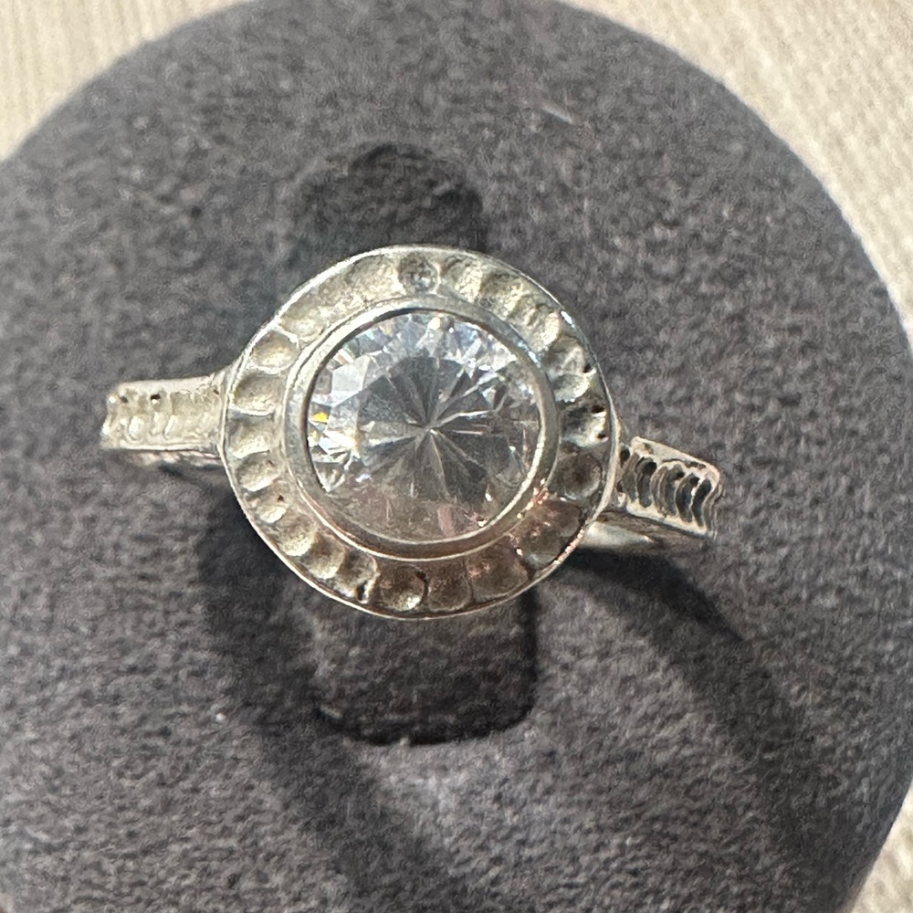 Silpada CZ size 7